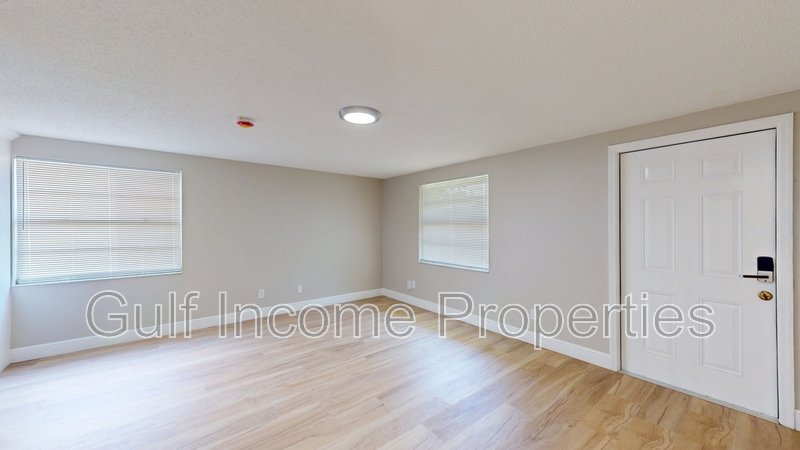 2515 30th Avenue Drive East - B property image