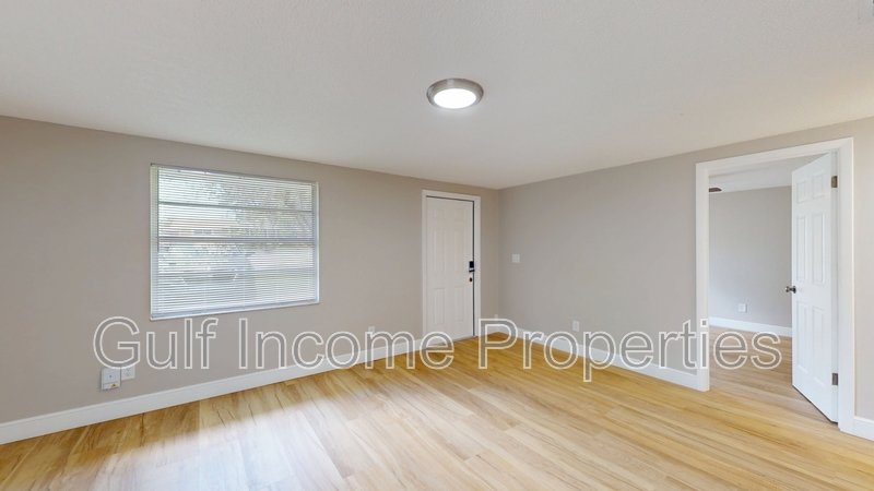 2515 30th Avenue Drive East - B property image