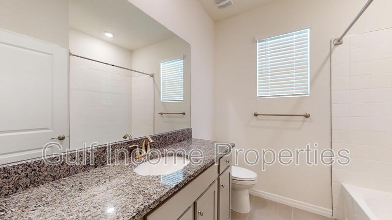 411 157th Court East property image