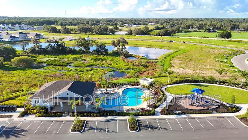 411 157th Court East property image