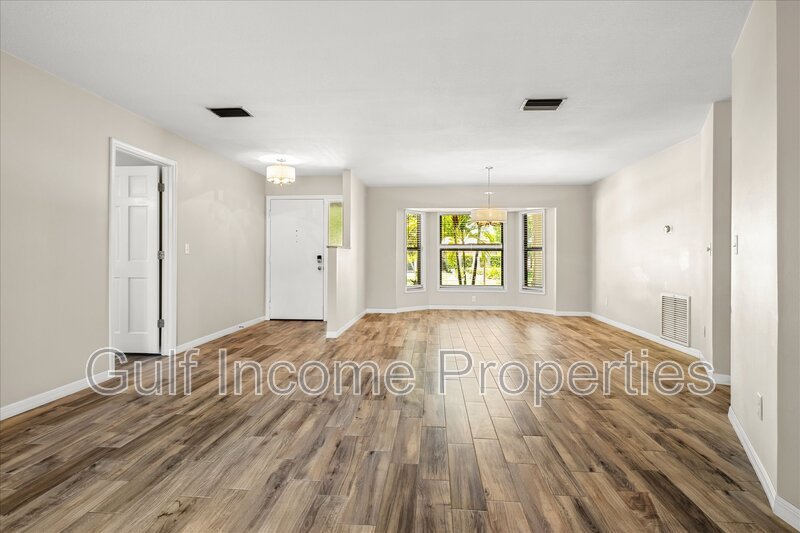 8307 12th Avenue Drive Northwest property image