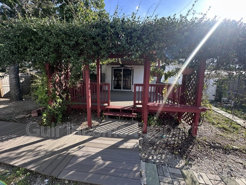 2635 Arnold Street - B property image