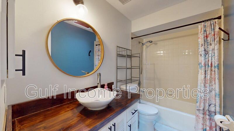 354 Willow Lane property image