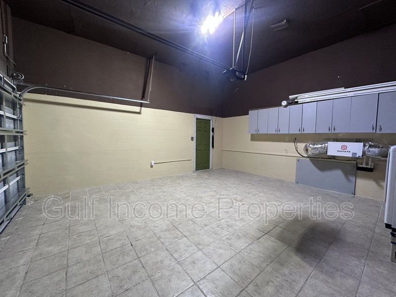 354 Willow Lane property image