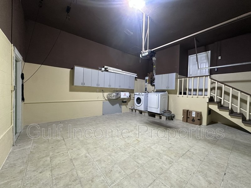 354 Willow Lane property image