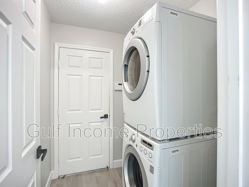 4218 Berkeley Drive property image