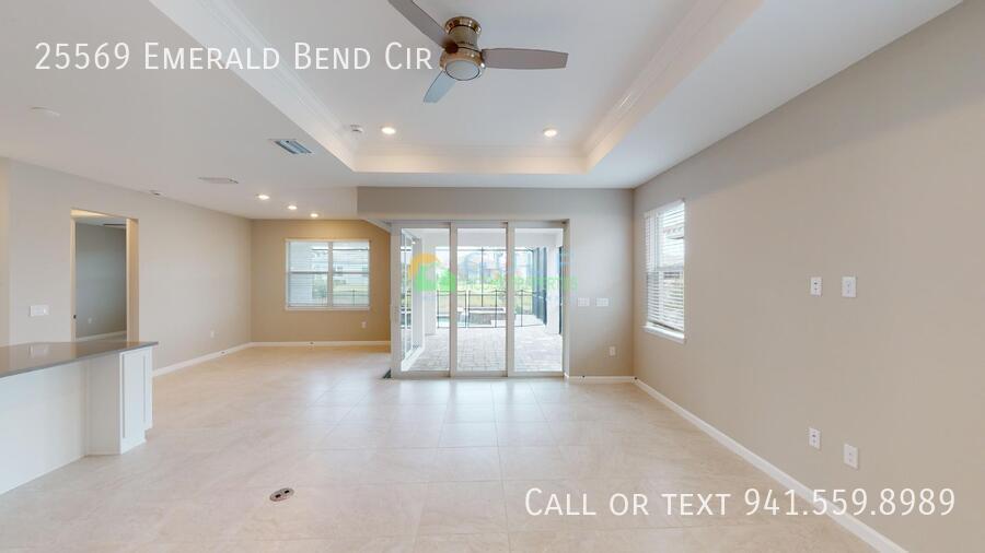 25569 Emerald Bend Cir property image