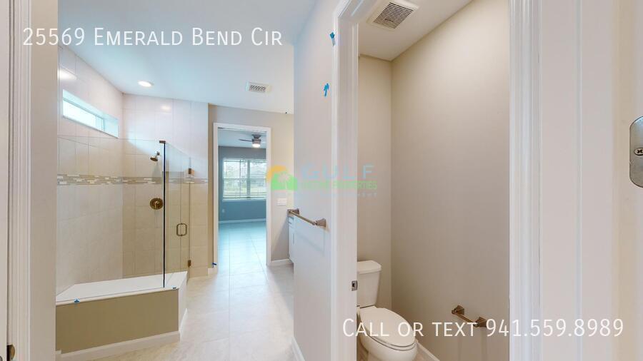25569 Emerald Bend Cir property image