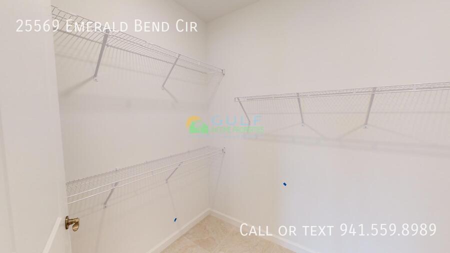 25569 Emerald Bend Cir property image