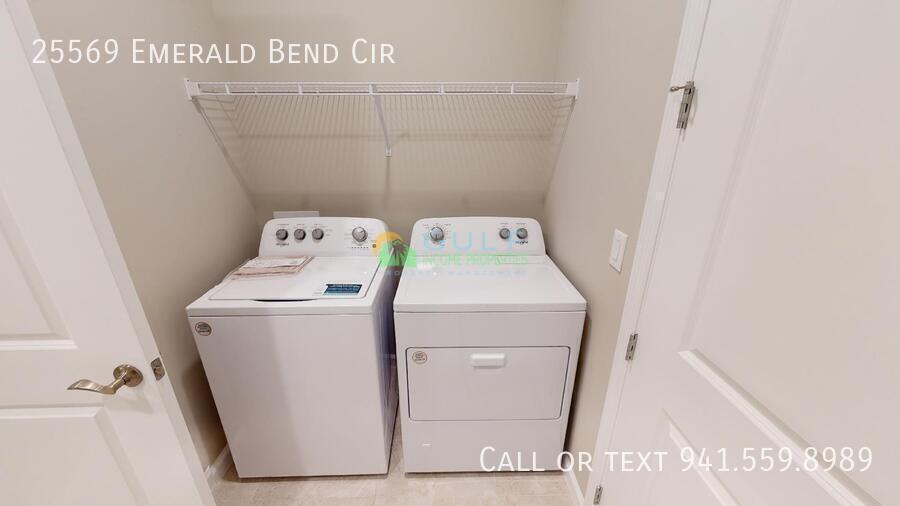 25569 Emerald Bend Cir property image