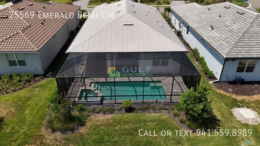 25569 Emerald Bend Cir property image