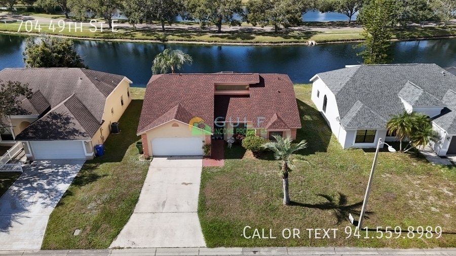 704 49th St E property image