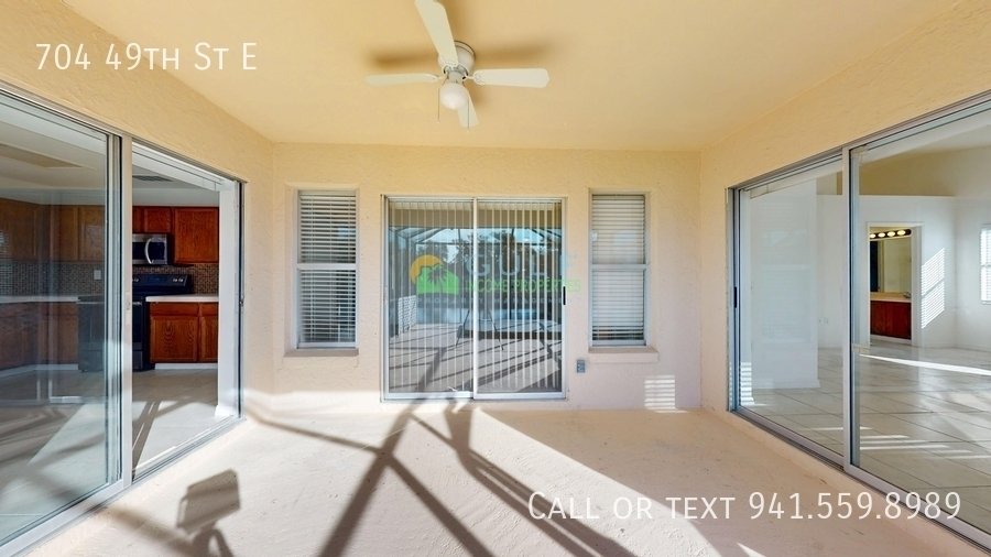 704 49th St E property image