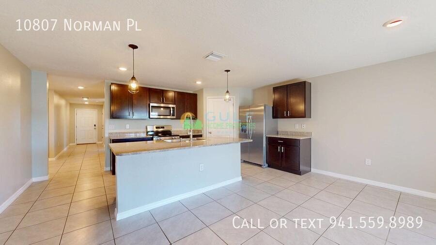 10807 Norman Pl property image