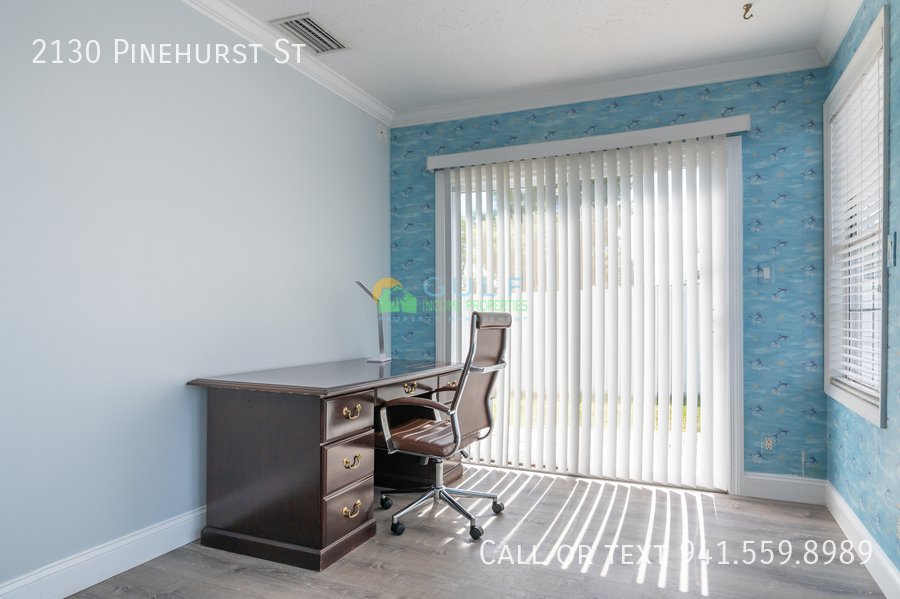 2130 Pinehurst St property image