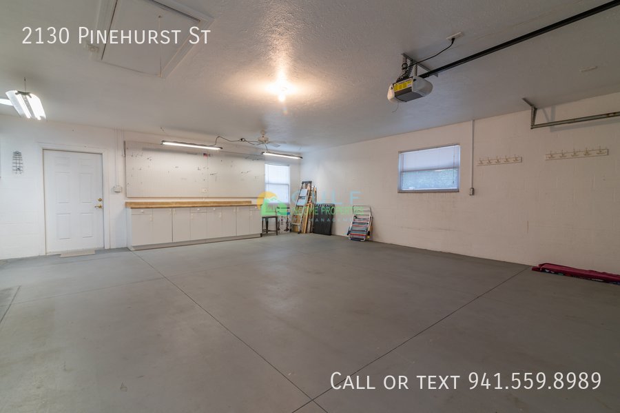 2130 Pinehurst St property image
