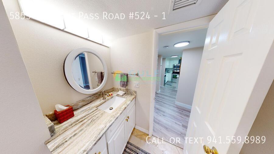 5855 Midnight Pass Road #524 property image