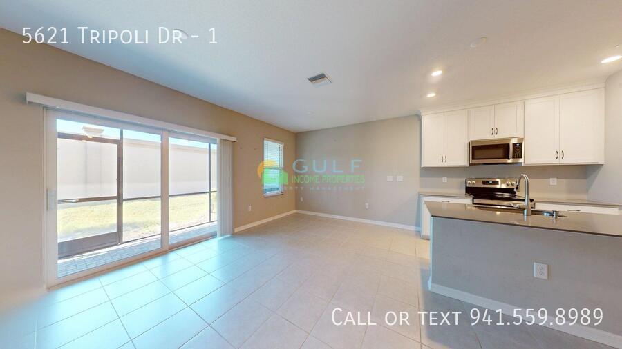 5621 Tripoli Dr property image