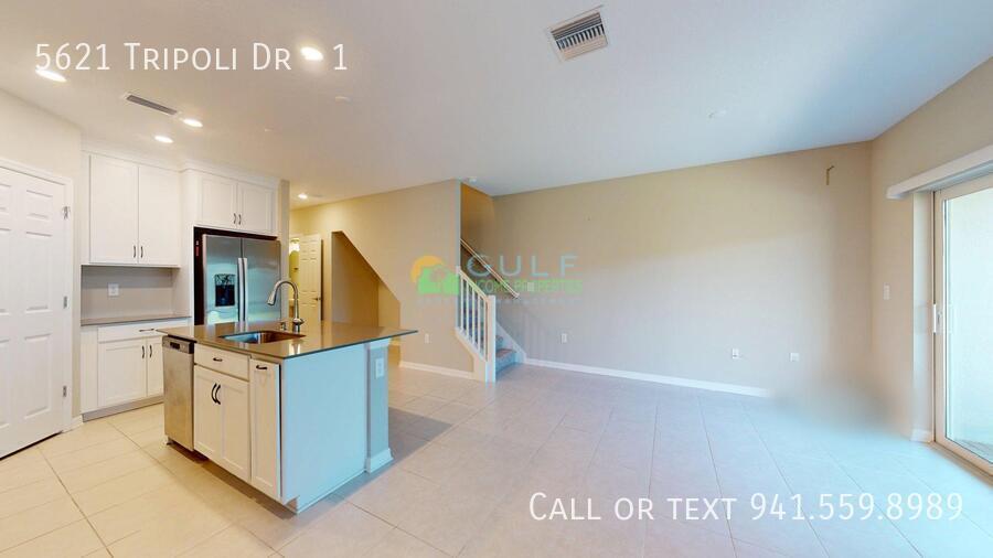 5621 Tripoli Dr property image