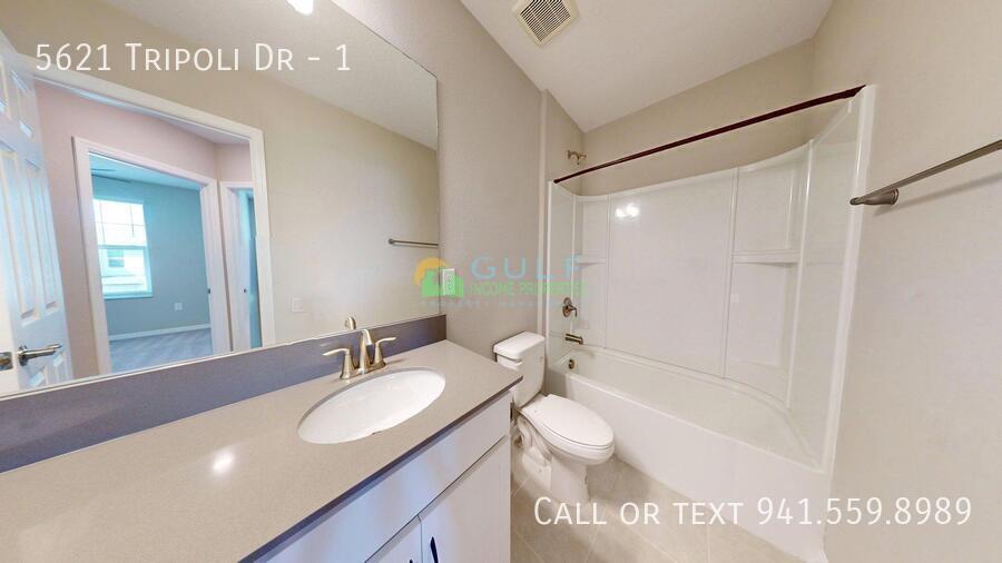 5621 Tripoli Dr property image