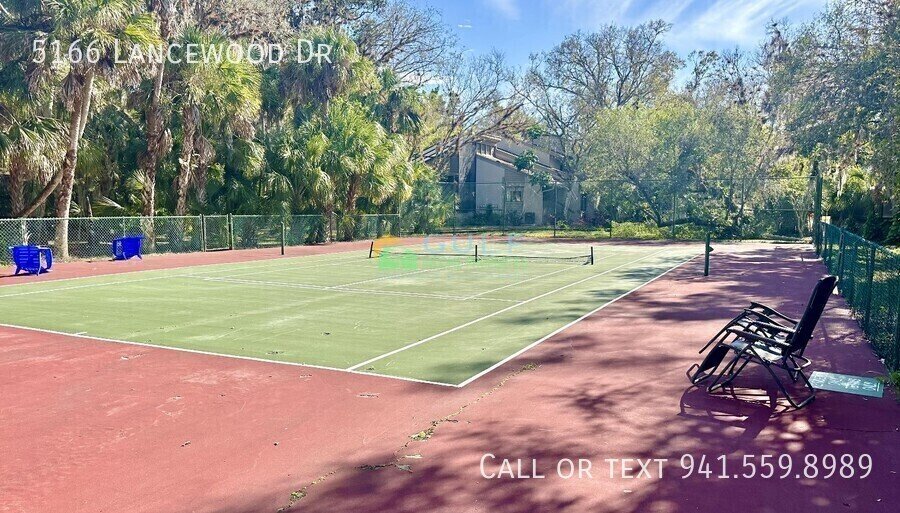 5166 Lancewood Dr property image