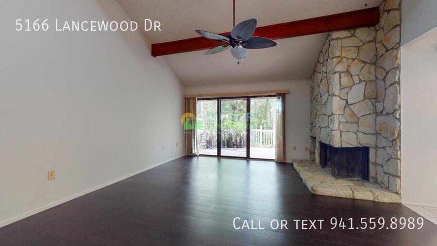 5166 Lancewood Dr property image