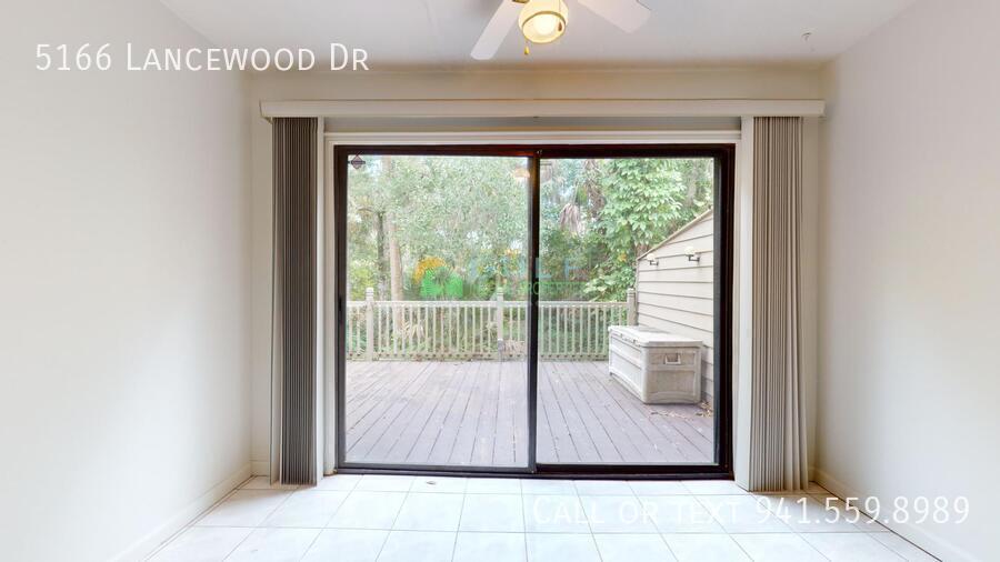 5166 Lancewood Dr property image