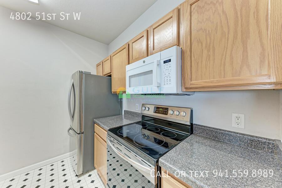 4802 51st St W property image