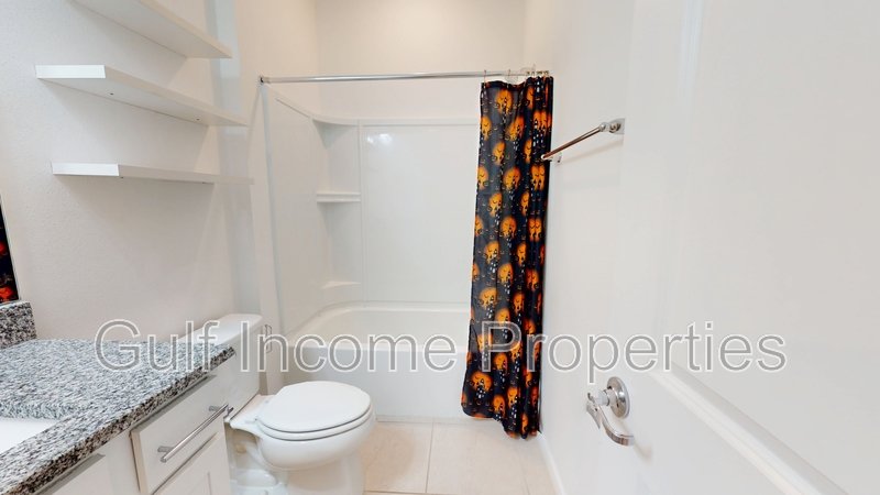 9505 Lamine Way property image