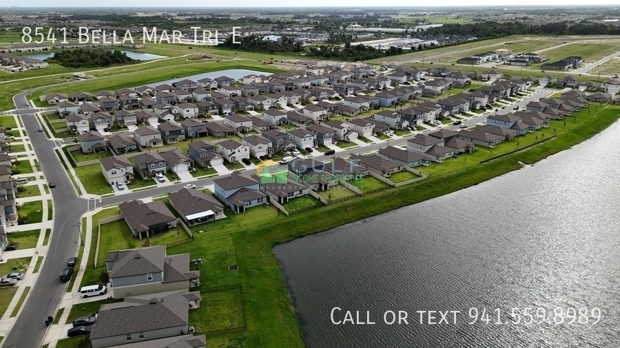 8541 Bella Mar Trl E property image