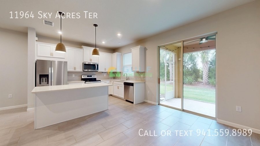 11964 Sky Acres Ter property image