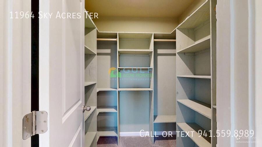11964 Sky Acres Ter property image