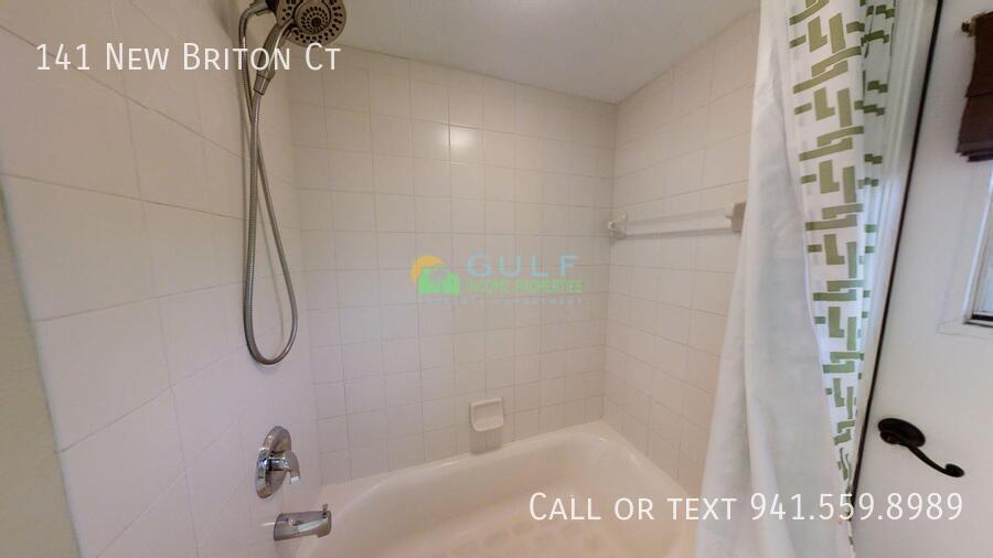 141 New Briton Ct property image