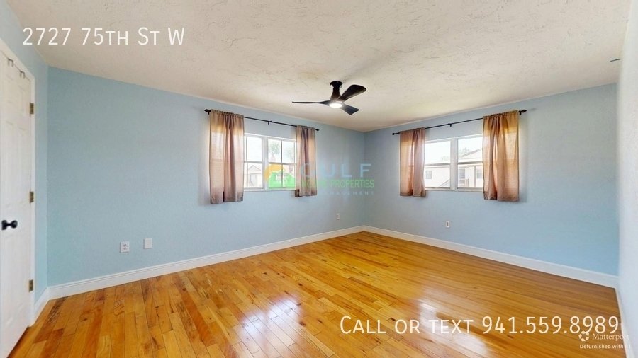 2727 75th St W property image